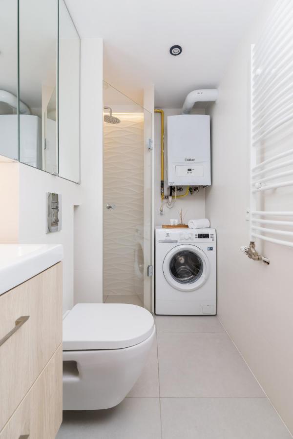 Leilighet Modern Stachowicza Cracow By Renters *